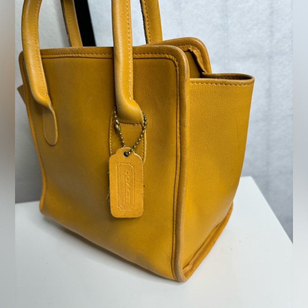 Rare Vintage Coach Retro Dinky Shopping Bag in Golden Yellow - - Picture 3 of 14